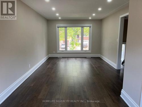 33 Sweetbriar Drive, Kitchener, ON - Indoor Photo Showing Other Room