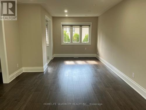 33 Sweetbriar Drive, Kitchener, ON - Indoor Photo Showing Other Room