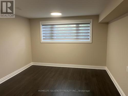 33 Sweetbriar Drive, Kitchener, ON - Indoor Photo Showing Other Room