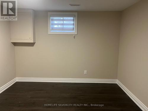 33 Sweetbriar Drive, Kitchener, ON - Indoor Photo Showing Other Room