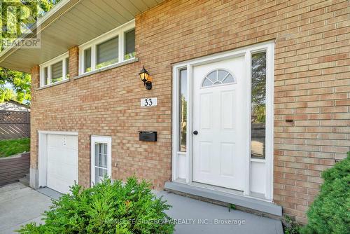 33 Sweetbriar Drive, Kitchener, ON - Outdoor With Exterior