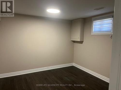 33 Sweetbriar Drive, Kitchener, ON - Indoor Photo Showing Other Room