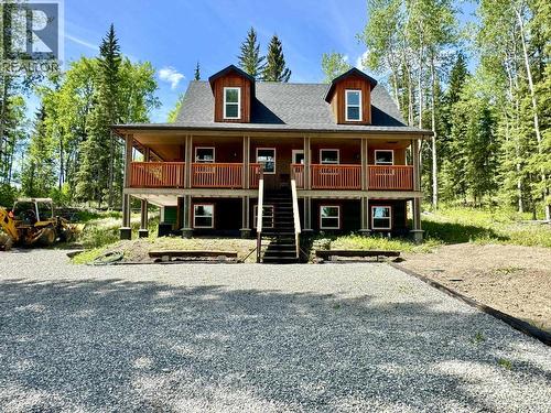 6352 Wolfe Road, Horse Lake, BC - Outdoor With Balcony With Facade