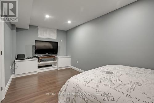 2428 Lakeshore Road, Burlington, ON - Indoor