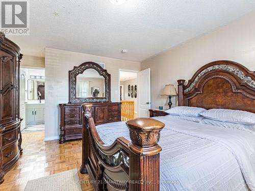 38 Bottlebrush Drive, Brampton, ON - Indoor Photo Showing Bedroom
