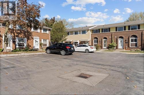 2960 Meadowbrook Lane Unit# 2, Windsor, ON - Outdoor With Facade