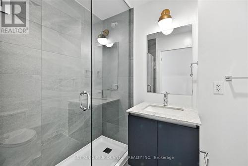 Ph06 - 405 Dundas Street W, Oakville, ON - Indoor Photo Showing Bathroom