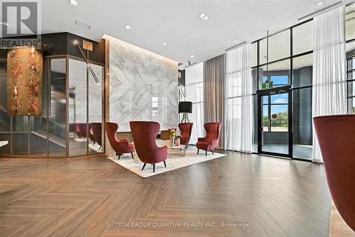 Ph06 - 405 Dundas Street W, Oakville, ON - Indoor Photo Showing Other Room