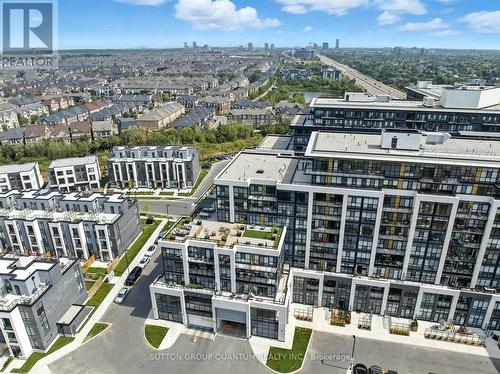 Ph06 - 405 Dundas Street W, Oakville, ON -  With View