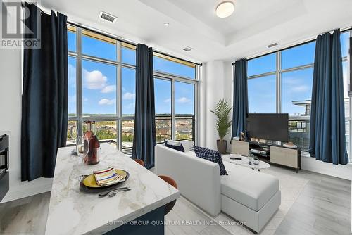 Ph06 - 405 Dundas Street W, Oakville, ON - Indoor