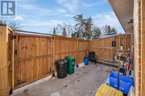 81 Crestview Avenue, Belleville (Belleville Ward), ON - Outdoor