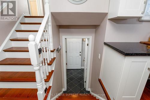 7158 Ridgeland Crescent, Mississauga, ON - Indoor Photo Showing Other Room