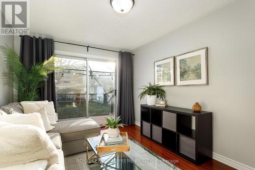 7158 Ridgeland Crescent, Mississauga, ON - Indoor Photo Showing Other Room