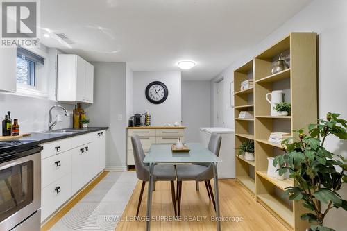 7158 Ridgeland Crescent, Mississauga, ON - Indoor