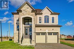 18 SHADYRIDGE STREET  King, ON L7B 1B4