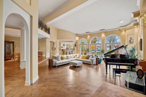 Salon - 20110 Ch. Lakeshore, Baie-D'Urfé, QC - Indoor Photo Showing Living Room With Fireplace