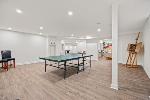 Sous-sol - 20110 Ch. Lakeshore, Baie-D'Urfé, QC - Indoor Photo Showing Other Room