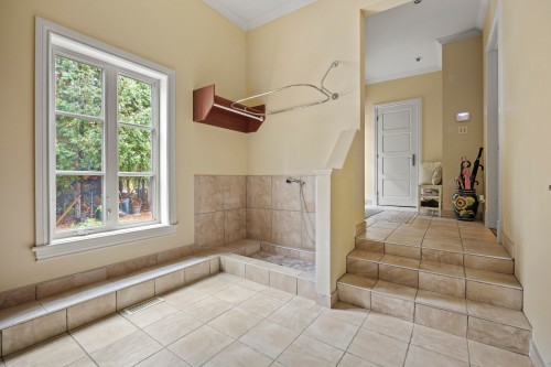 Garage - 20110 Ch. Lakeshore, Baie-D'Urfé, QC - Outdoor