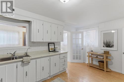 70 Rosemont Avenue, Hamilton, ON - Indoor Photo Showing Kitchen With Double Sink