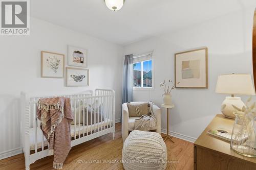 70 Rosemont Avenue, Hamilton, ON - Indoor Photo Showing Bedroom