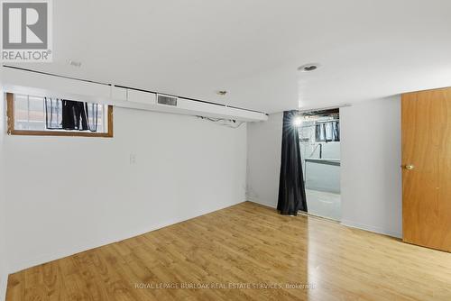 70 Rosemont Avenue, Hamilton, ON - Indoor Photo Showing Other Room