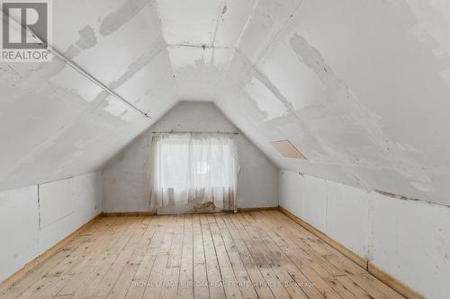 70 Rosemont Avenue, Hamilton, ON - Indoor Photo Showing Other Room