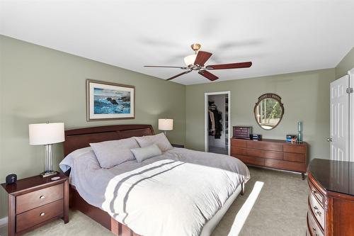 1909 Glen Gary Drive, Kamloops, BC - Indoor Photo Showing Bedroom