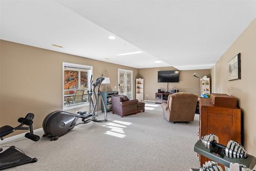 1909 Glen Gary Drive, Kamloops, BC - Indoor Photo Showing Gym Room