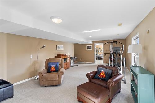 1909 Glen Gary Drive, Kamloops, BC - Indoor