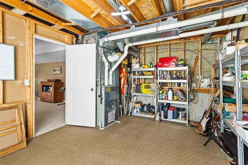1909 Glen Gary Drive, Kamloops, BC - Indoor Photo Showing Basement