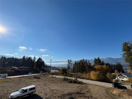 1-1910 11 Avenue, Salmon Arm, BC - Outdoor With View