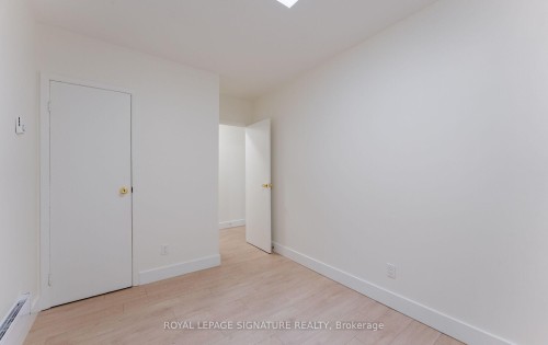 C-2584 Yonge Street, Toronto, ON 