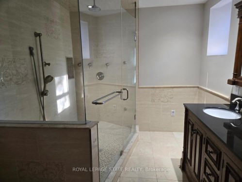 4143 Cedar Springs Road, Burlington, ON - Indoor Photo Showing Bathroom