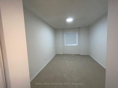 26-5625 Glen Erin Drive, Mississauga, ON - Indoor Photo Showing Other Room