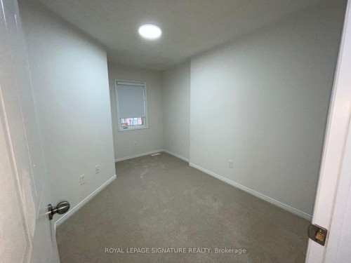 26-5625 Glen Erin Drive, Mississauga, ON - Indoor Photo Showing Other Room