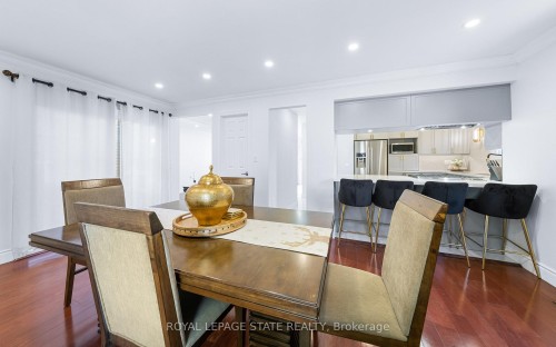 46 Novoco Drive, Hamilton, ON - Indoor Photo Showing Dining Room