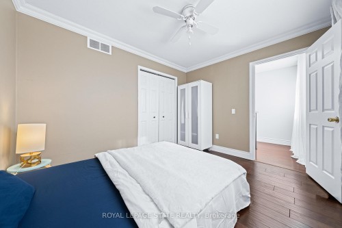 46 Novoco Drive, Hamilton, ON - Indoor Photo Showing Bedroom