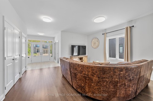 8 Misty Ridge Road, Wasaga Beach, ON - Indoor