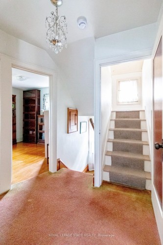 86 Dromore Crescent, Hamilton, ON - Indoor Photo Showing Other Room