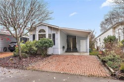 33-7401 Central Saanich Rd  Central Saanich, BC V8M 2B5