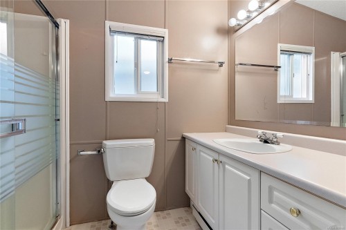 33-7401 Central Saanich Rd, Central Saanich, BC 