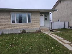 1672 Rothesay ST  Winnipeg, MB R2G 2S2