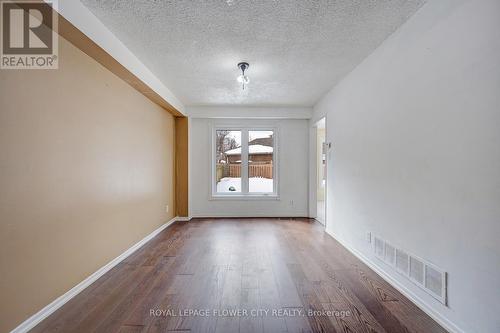 5364 Champlain Trail, Mississauga, ON - Indoor Photo Showing Other Room