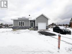 830 PORTELANCE AVENUE  Hawkesbury, ON K6A 2Z4