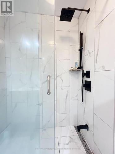 830 Portelance Avenue, Hawkesbury, ON - Indoor Photo Showing Bathroom