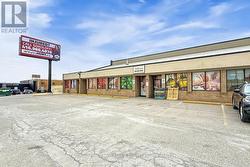 557 DIXON ROAD  Toronto, ON M9W 1A8