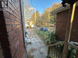 202-204 MCKAY AVENUE  Windsor, ON N9B 1Z4