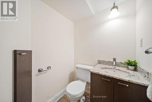 5454 Wilderness Trail, Mississauga, ON - Indoor Photo Showing Bathroom