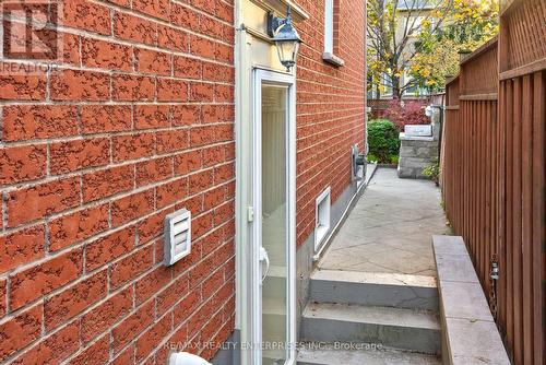 5454 Wilderness Trail, Mississauga, ON - Outdoor With Exterior