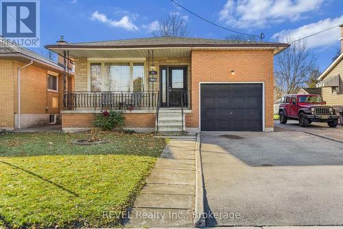 68 HIXON ROAD  Hamilton (Rosedale), ON L8K 2B7